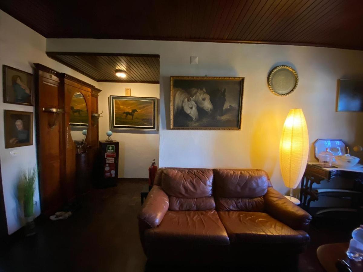 Suites Pinto Coelho Canico  Exterior photo