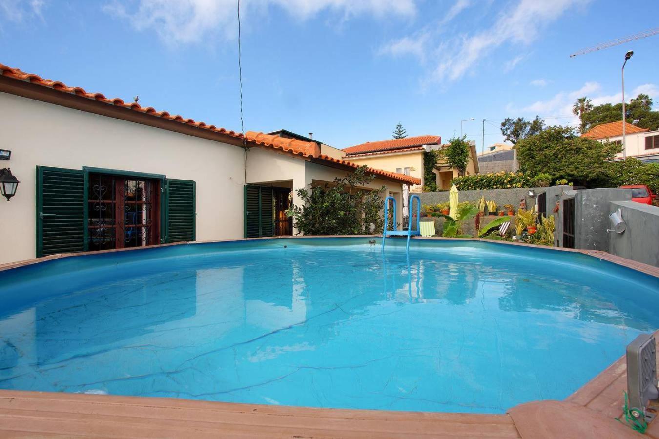 Suites Pinto Coelho Canico  Exterior photo